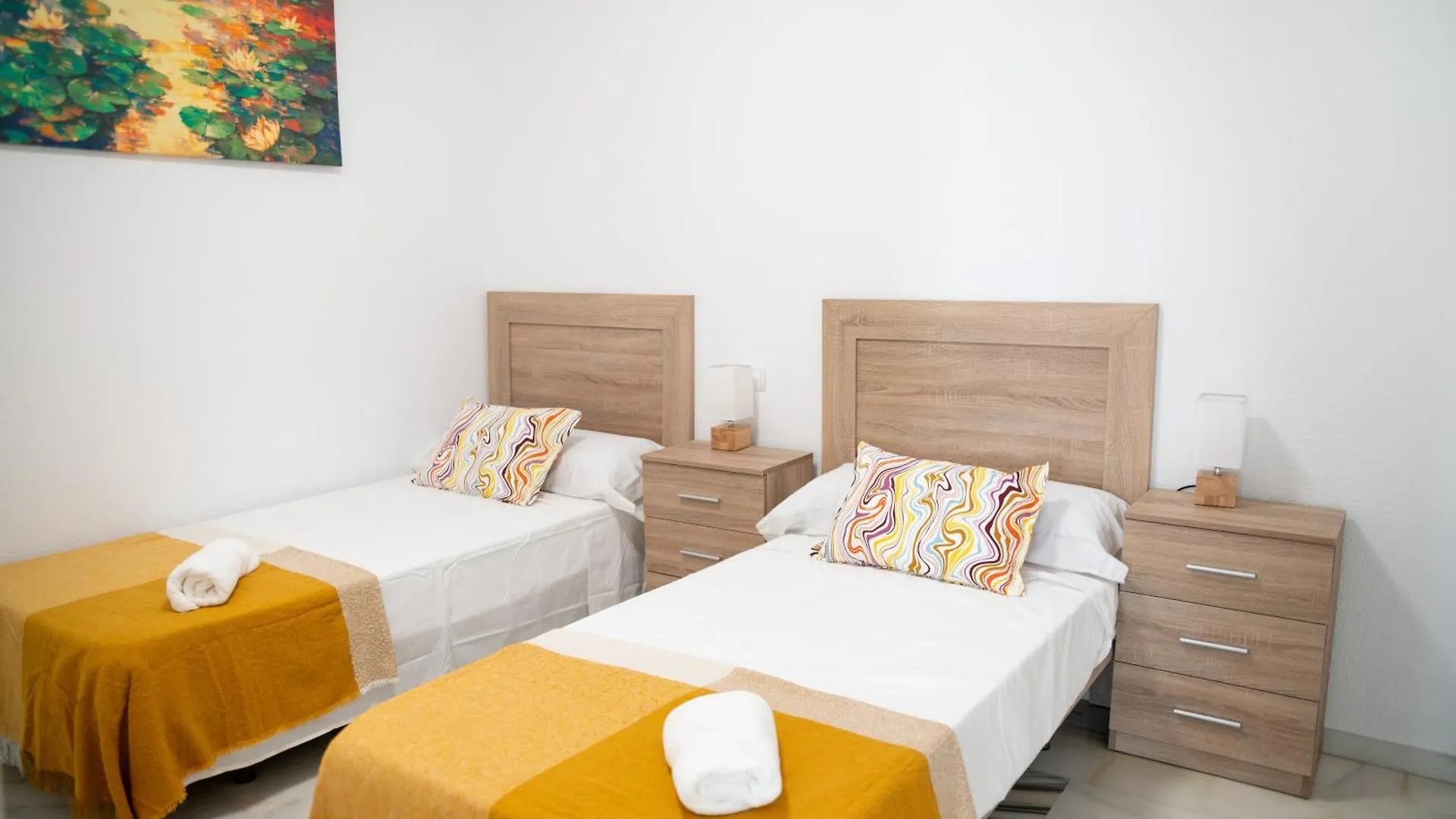 Exquisito Apartamento En Alquiler Con Vistas Panoramicas Al Mar En Benalmadena Apartment