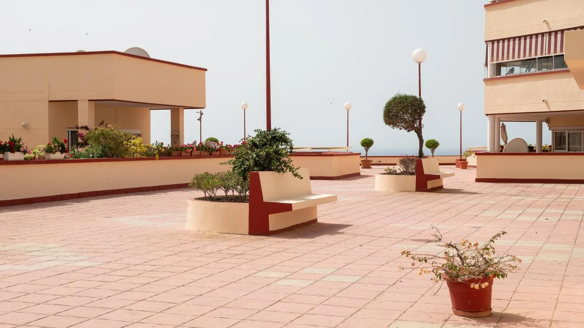 Exquisito Apartamento En Alquiler Con Vistas Panoramicas Al Mar En Benalmádena Spagna